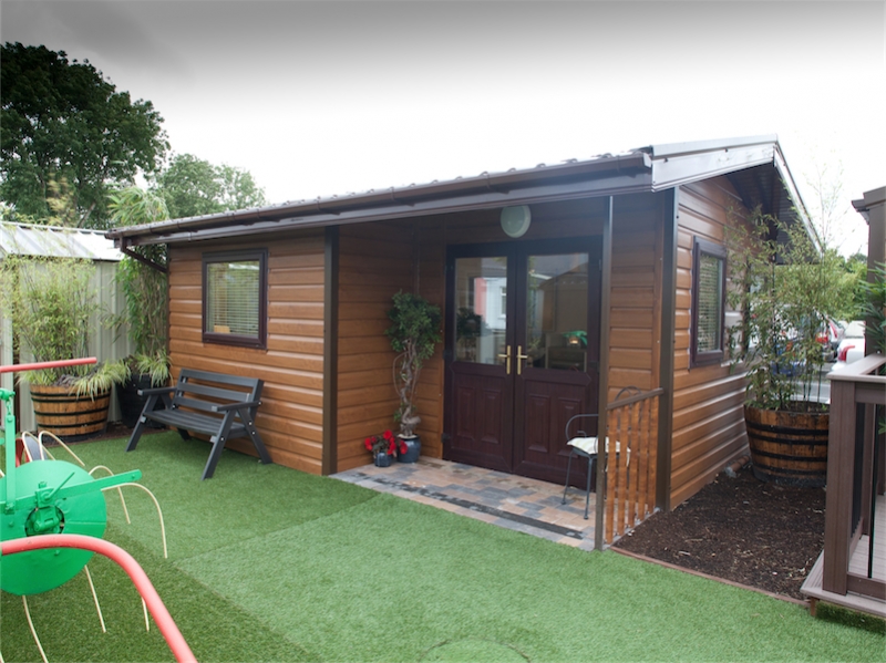 Bedroom Garden Chalet External