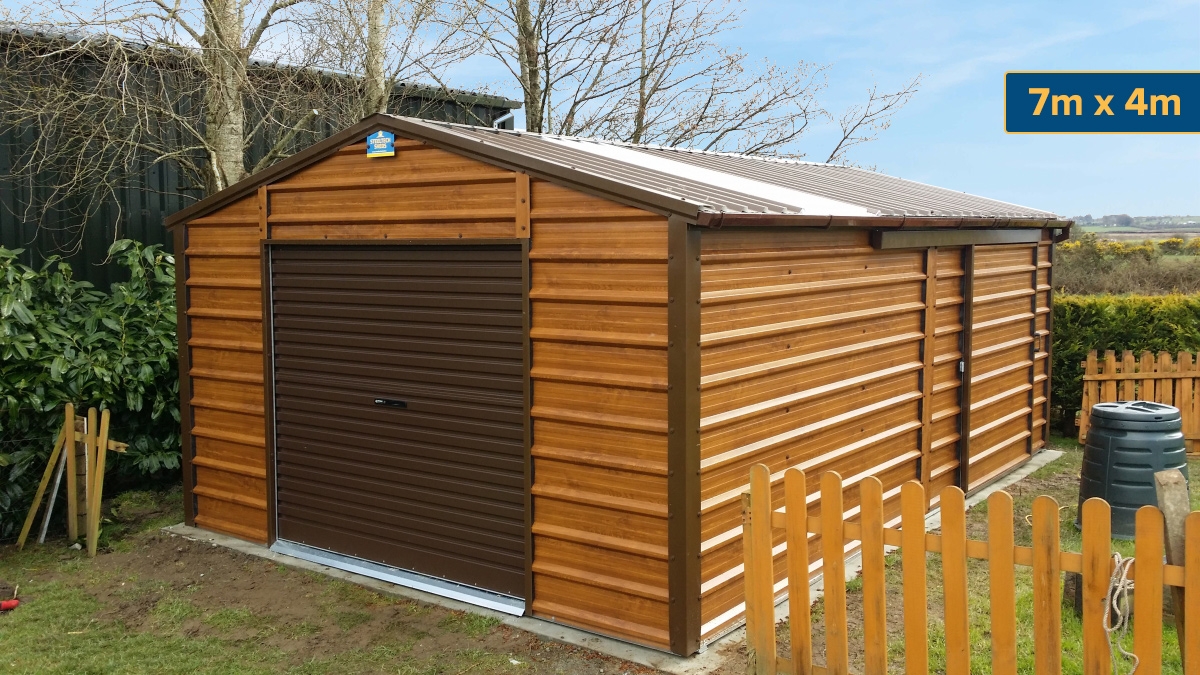 Timber Effect &amp; Wood Effect Steel Garages